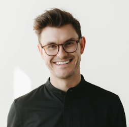 Portrait of Zachary Warne, founder and principal lawyer at Warne Law Office